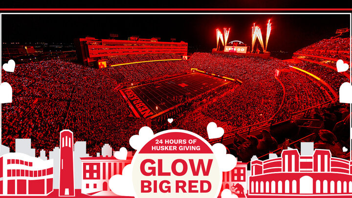 Glow Big Red 2025